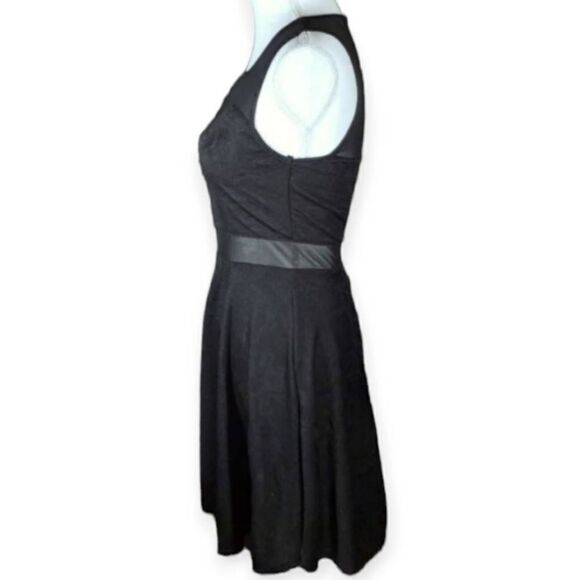 LIBERTY LOVE BLACK DRESS SZ.S EUC.  GORGEOUS DRESS IN EXCELLENT USED CONDITION - Picture 4 of 8